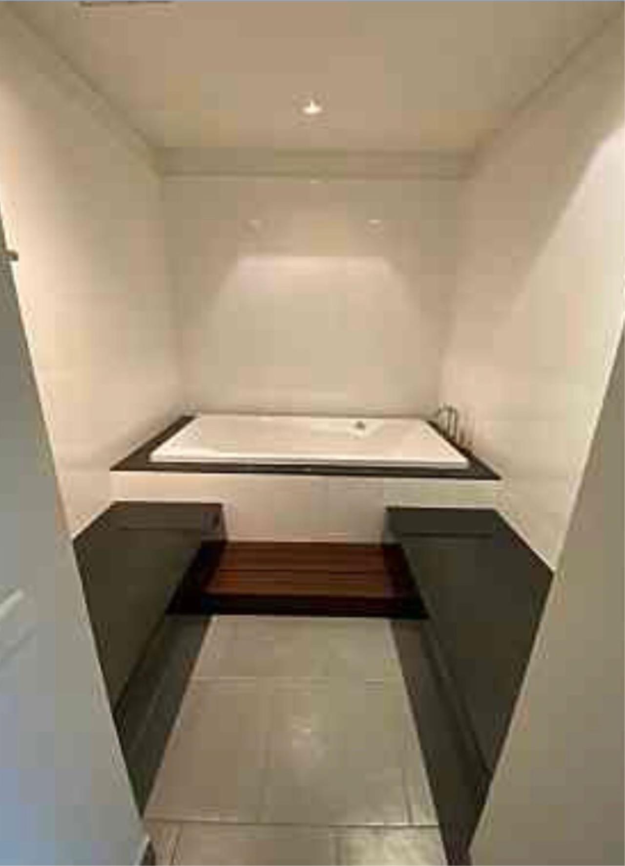 2 bedrooms 2 bathrooms size 143.5 sqm. The Lakes for Rent