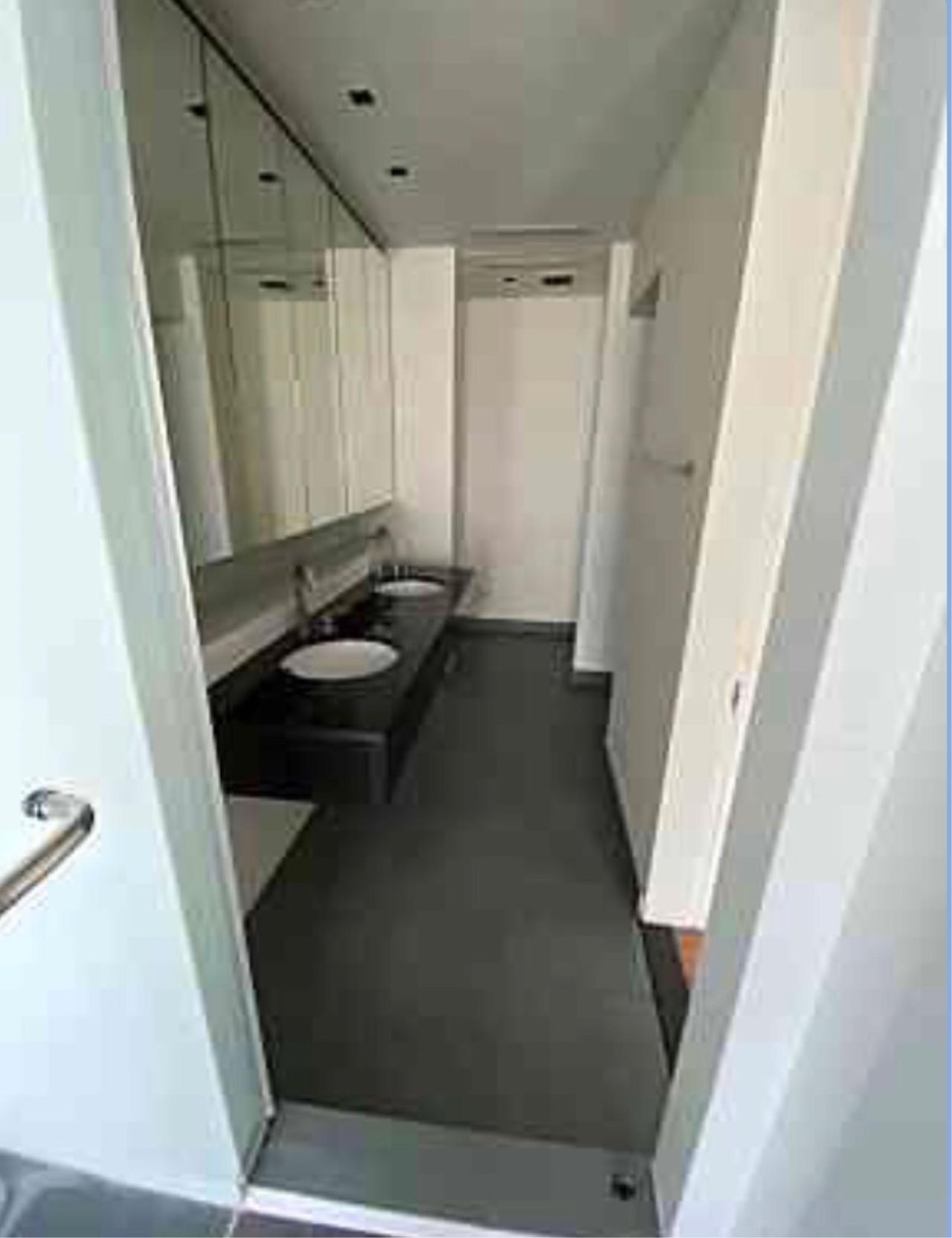 2 bedrooms 2 bathrooms size 143.5 sqm. The Lakes for Rent