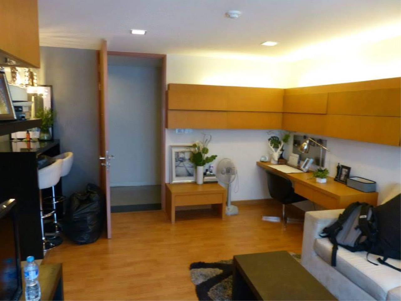 1 bedroom, 1 bathroom 38sqm size XVI The Sixteenth Condominium