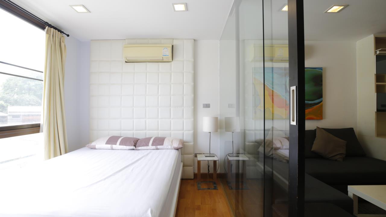1 bedroom, 1 bathroom 38sqm size XVI The Sixteenth Condominium For sale 4.45M and For Rent 19,000THB