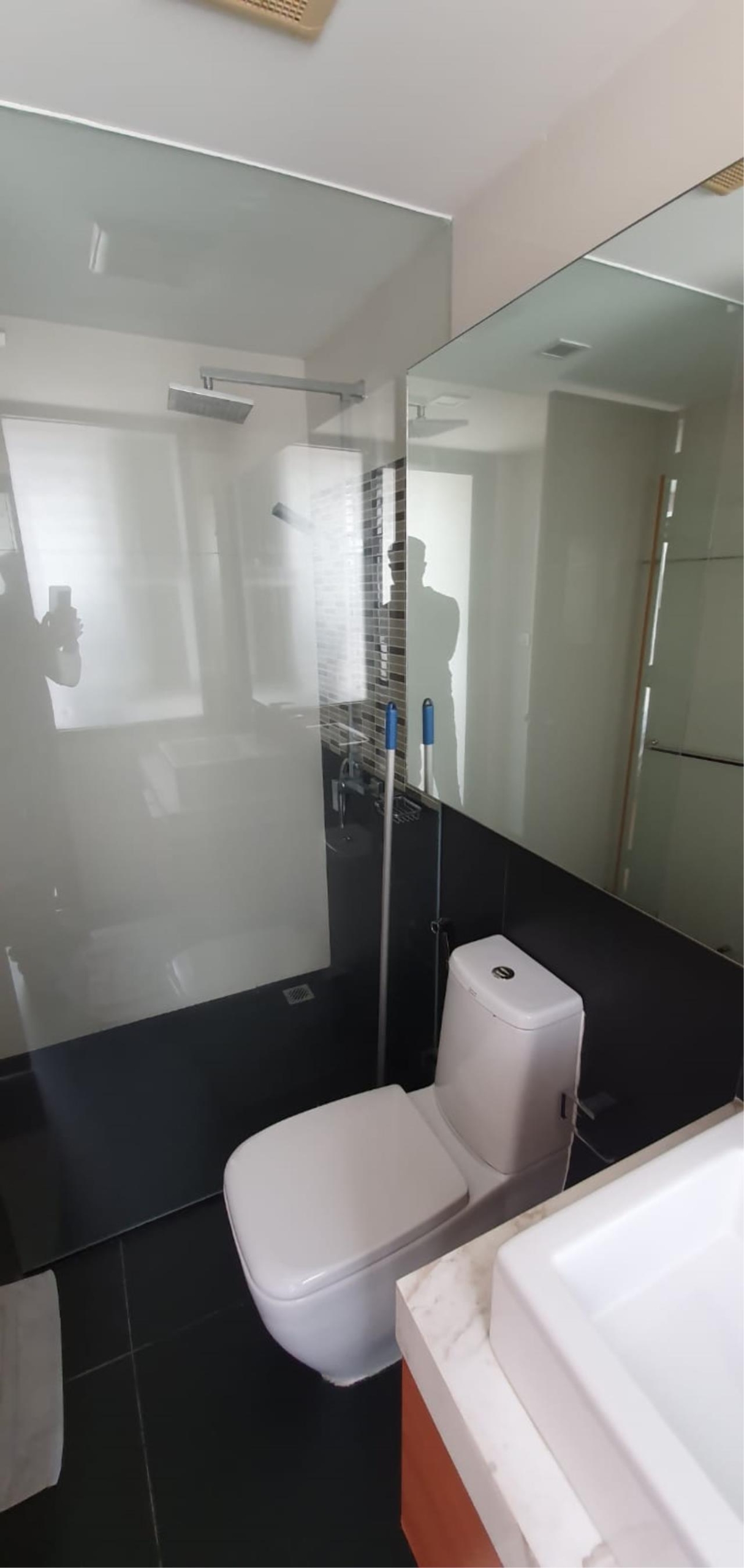 1 bedrooms, 1 bathrooms 38sqm size XVI The Sixteenth Condominium For Rent 17,000THB