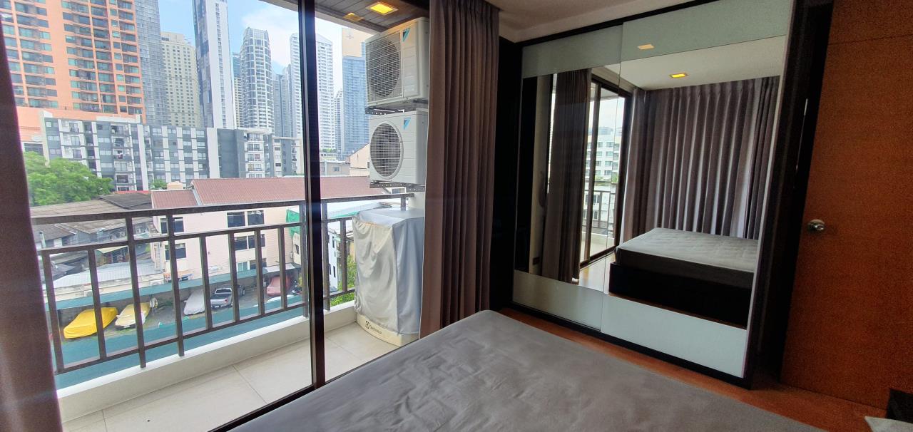 1 Bedroom, 1 Bathroom Size 38sqm XVI The Sixteenth Condominium For Rent 15,000THB for Sale 4.1 MB