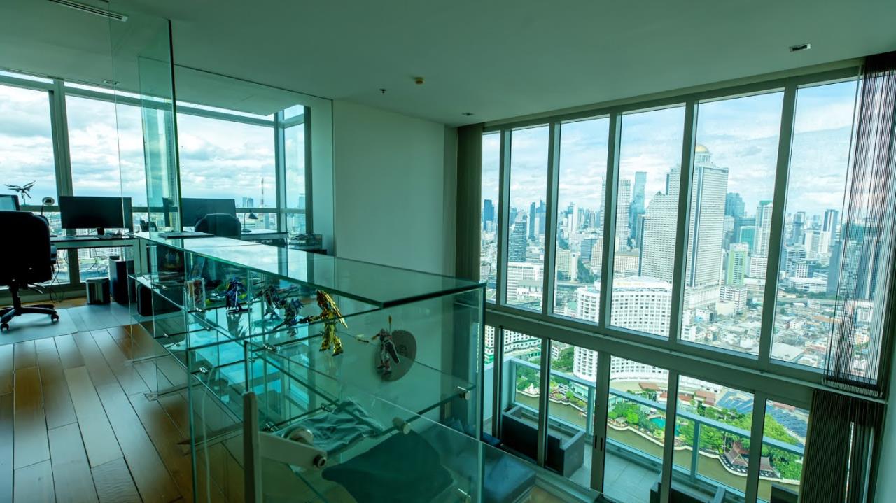 3 Bedrooms, 3 Bathrooms 258 sqm size The River Skyview duplex For Sale 74.5M
