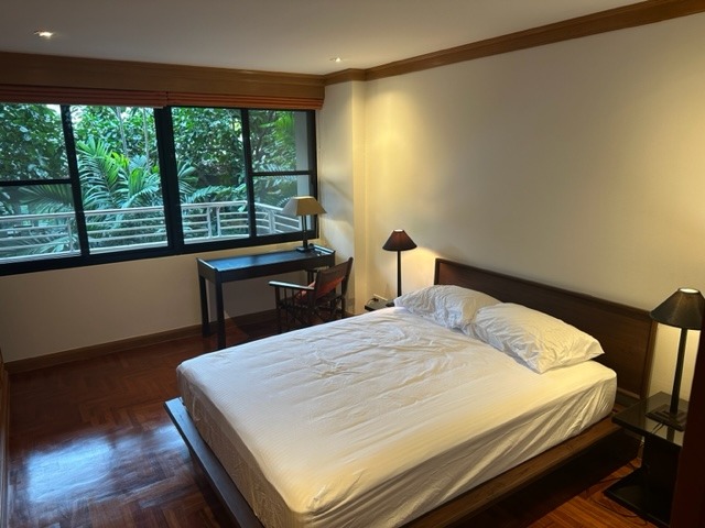 1 Bedroom, 1 Bathroom 80 sqm size Supreme Ville For Rent 39,000THB