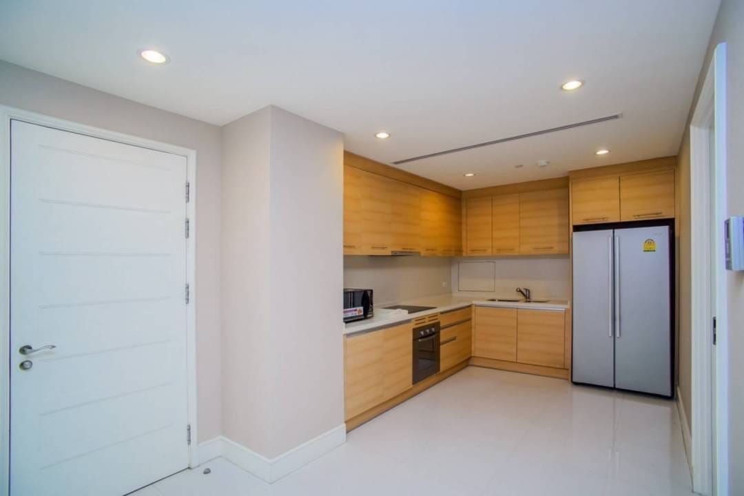 3 Bedrooms, 3 Bathrooms 138 sqm Aguston Sukhumvit 22 For Rent 90,000 THB