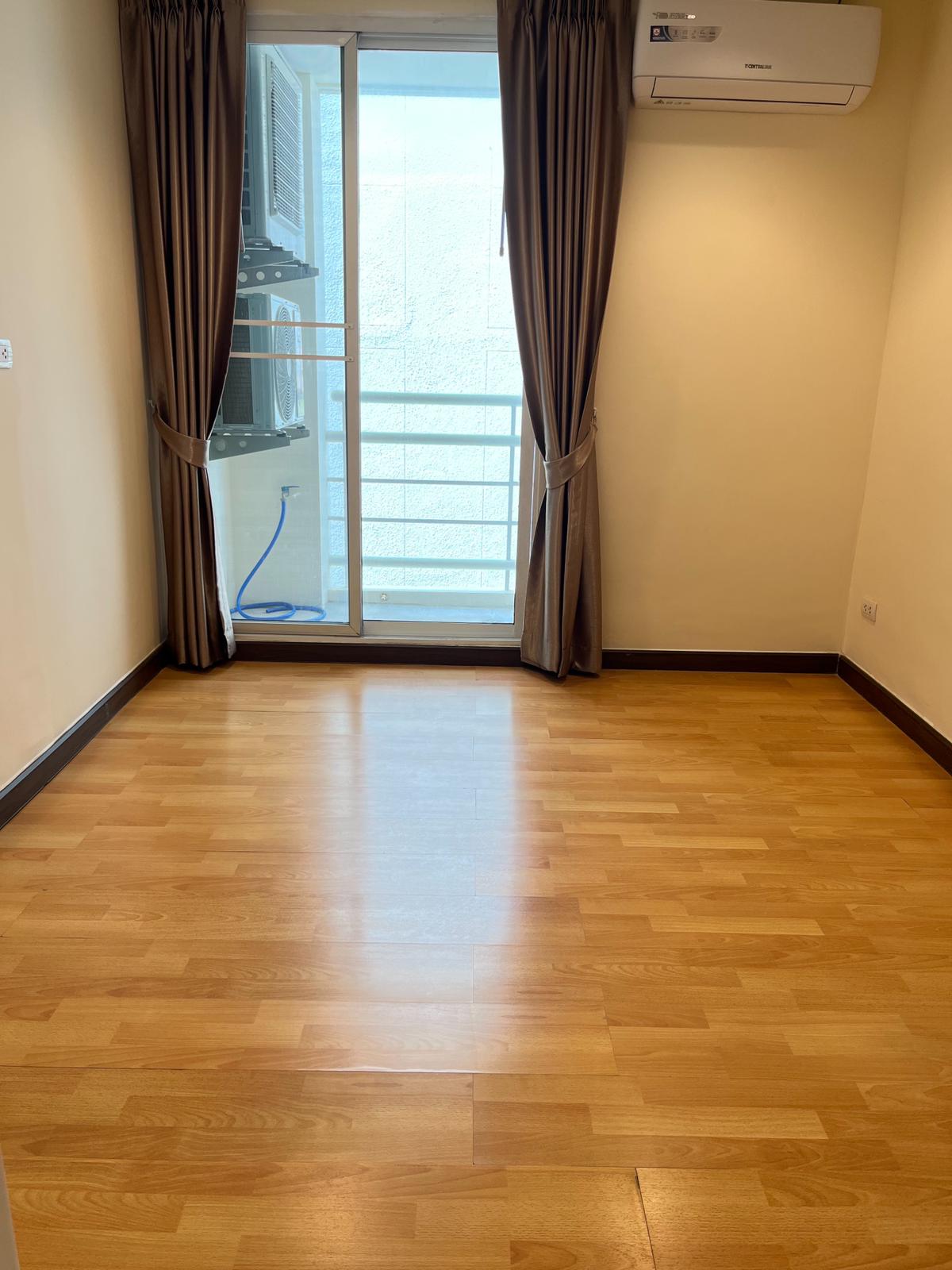 3 Bedrooms, 3 Bathrooms 110 sqm The Amethyst Sukhumvit 39 For Rent 90,000 THB