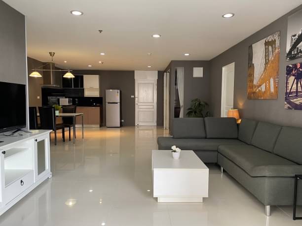 3 Bedrooms, 2 Bathrooms 120 sqm Waterford Diamond Sukhumvit 30/1 For Rent