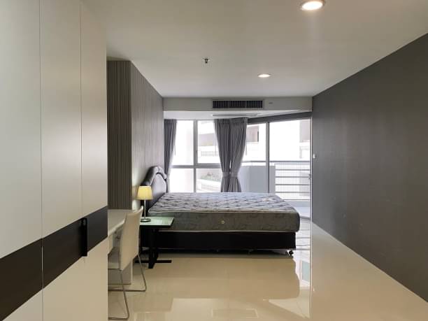 3 Bedrooms, 2 Bathrooms 120 sqm Waterford Diamond Sukhumvit 30/1 For Rent