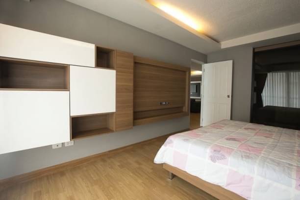 3 Bedrooms, 3 Bathrooms 85 sqm The Waterford Sukhumvit 50 For Rent