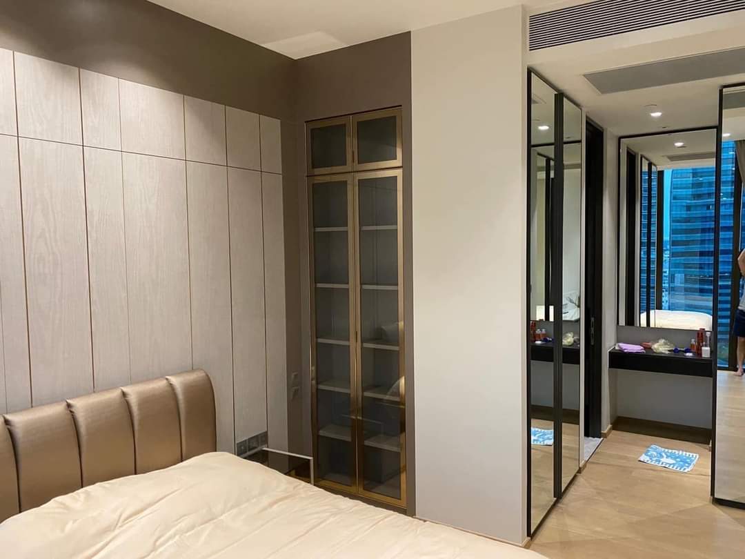 2 Bedrooms, 2 Bedrooms 74 sqm size 28 Chidlom For Rent 85, 000THB