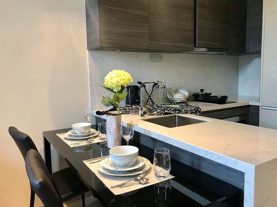 1 Bedroom, 1 Bathroom 44 sqm size The ESSE Asoke For Rent 31,000THB