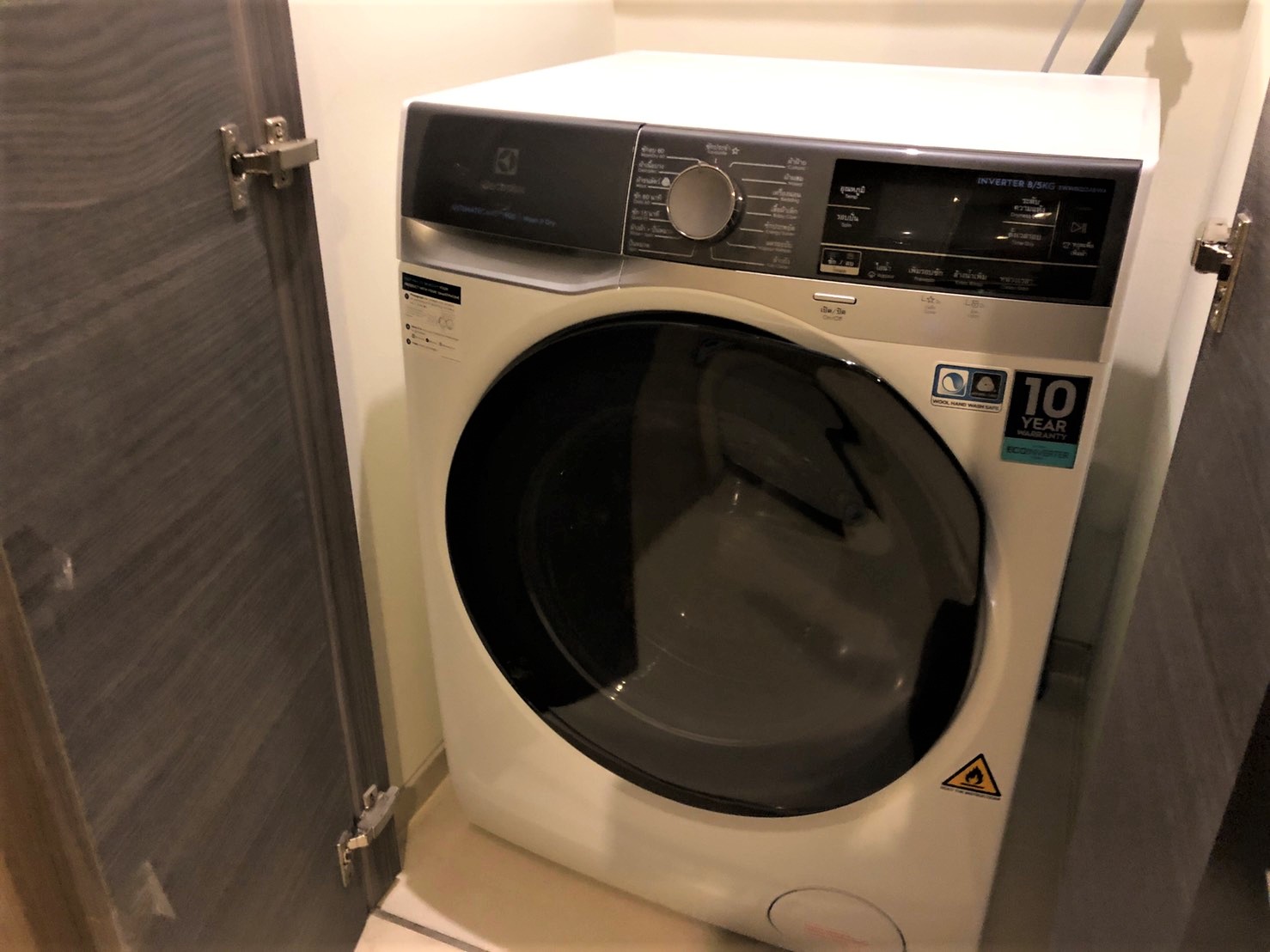 1 Bedroom, 1 Bathroom 52 sqm size The ESSE Asoke For Rent 35,000THB