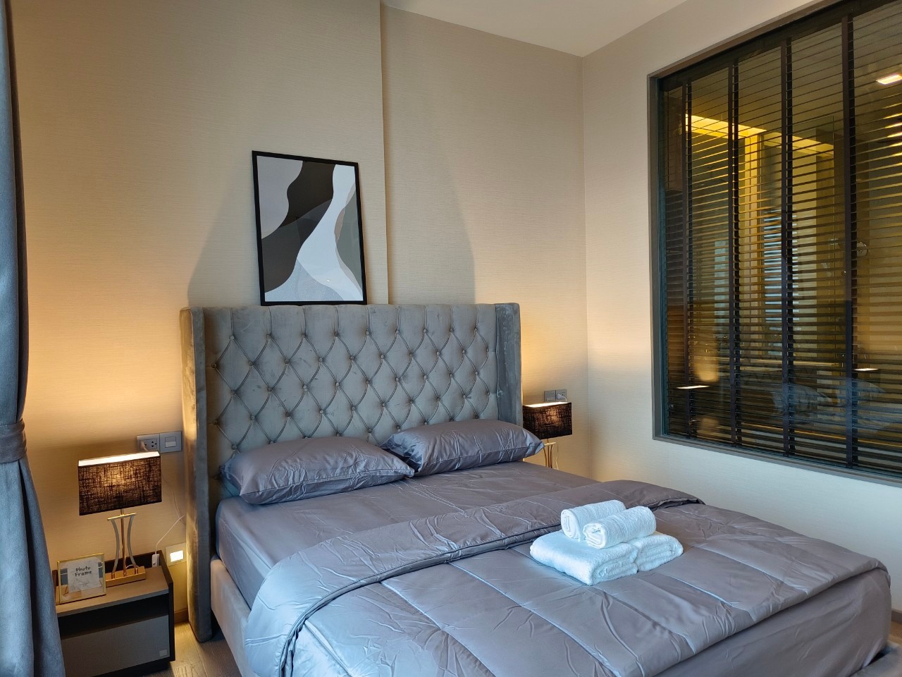 1 Bedroom, 1 Bathroom 48 sqm size The ESSE Asoke For Rent 40,000THB