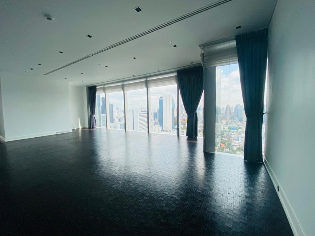 3 Bedrooms, 3 Bathrooms 205sqm size 33rd Floor  The Ritz Carlton For Rent 175,000 till May 2024 & For Sale 100MB Negotiable Price