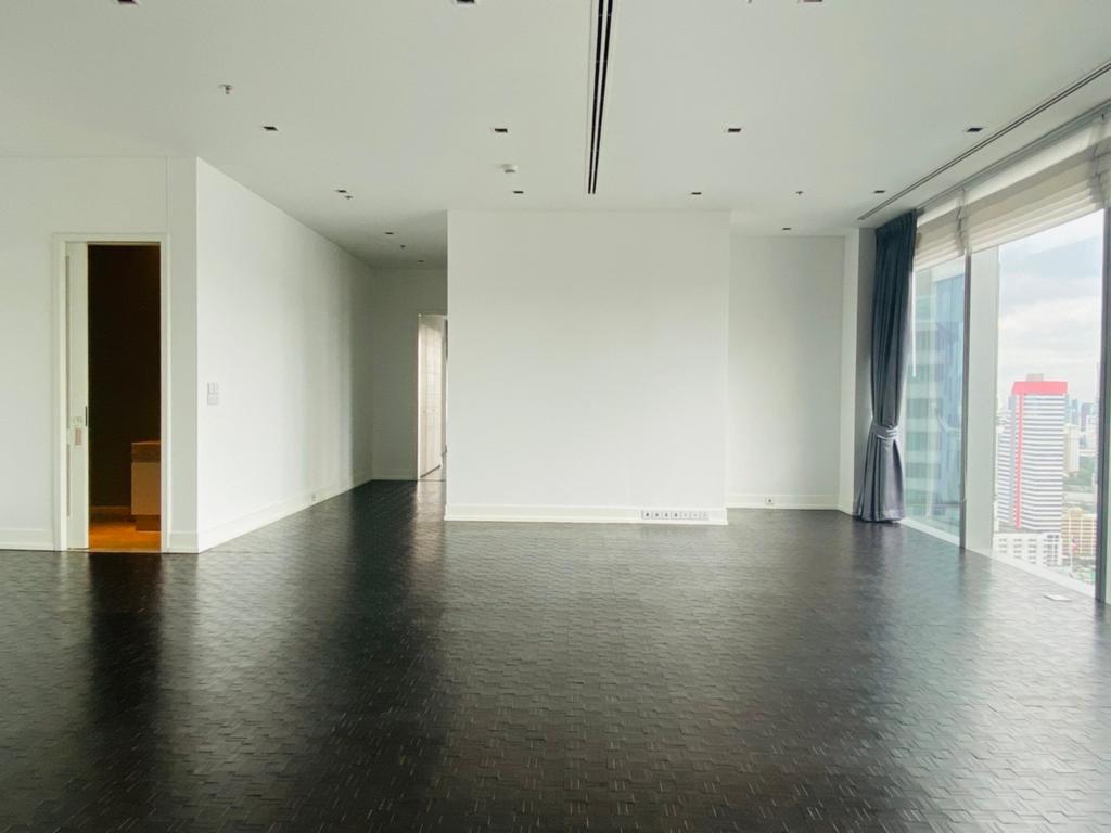 3 Bedrooms, 3 Bathrooms 205sqm size 33rd Floor  The Ritz Carlton For Rent 175,000 till May 2024 & For Sale 100MB Negotiable Price