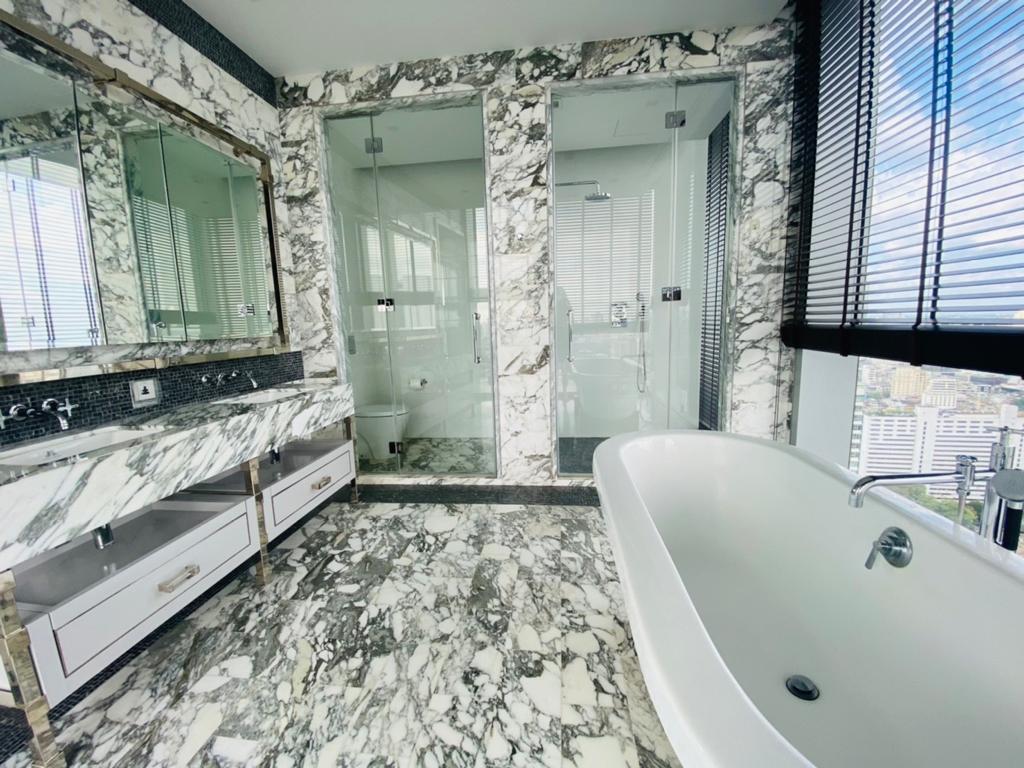 3 Bedrooms, 3 Bathrooms 205sqm size 33rd Floor  The Ritz Carlton For Rent 175,000 till May 2024 & For Sale 100MB Negotiable Price