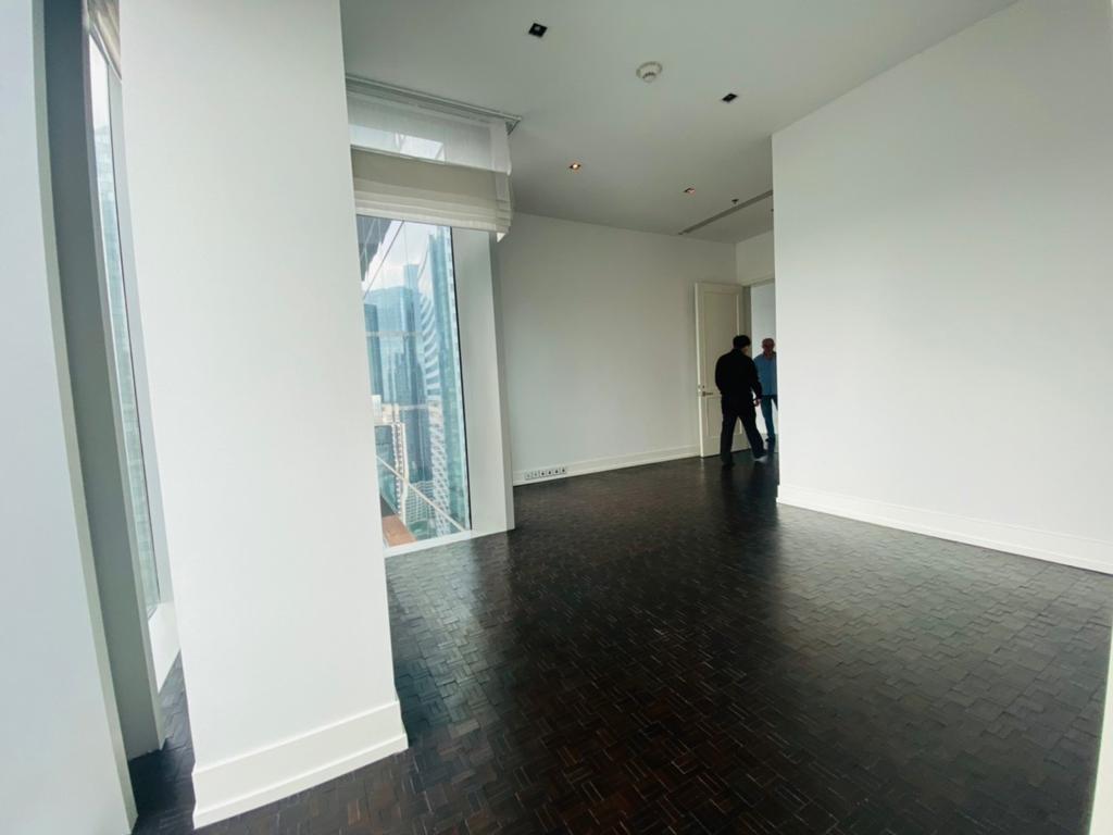 3 Bedrooms, 3 Bathrooms 205sqm size 33rd Floor  The Ritz Carlton For Rent 175,000 till May 2024 & For Sale 100MB Negotiable Price
