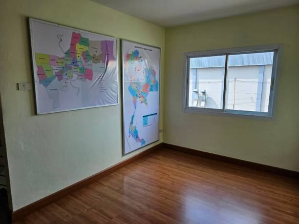 Home Office Space for Rent Space area 500 Sqm 4 Stories (Standalone) 9 Office Spaces, 6 Bathrooms For Rent 100KTHB