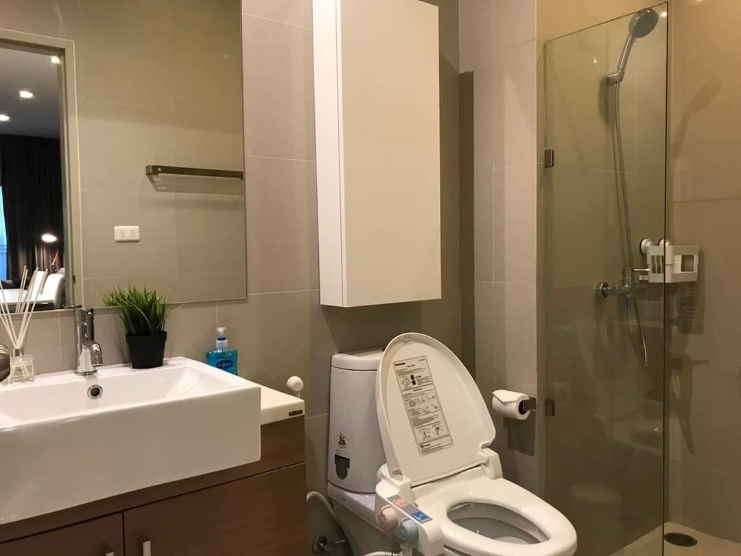 2 Bedrooms, 2 Bathrooms 88 sqm size 20th Flr Noble Reveal For Rent 65,000THB