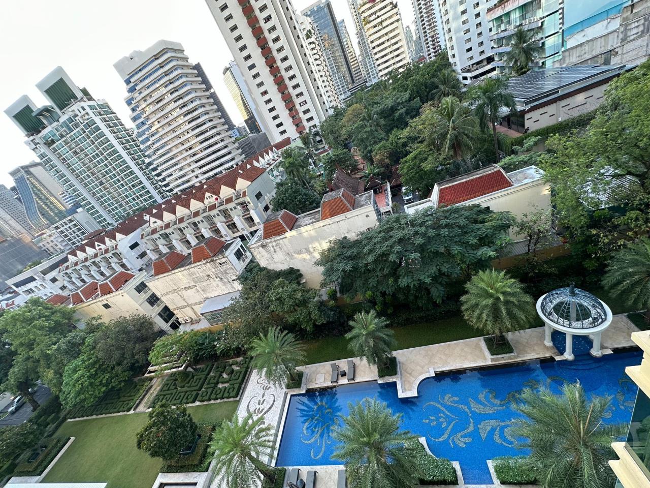 3 Bedrooms 3 Bathrooms Size 146 sqm Royce Private Residence for Rent 85,000 THB for Sale 31MTHB