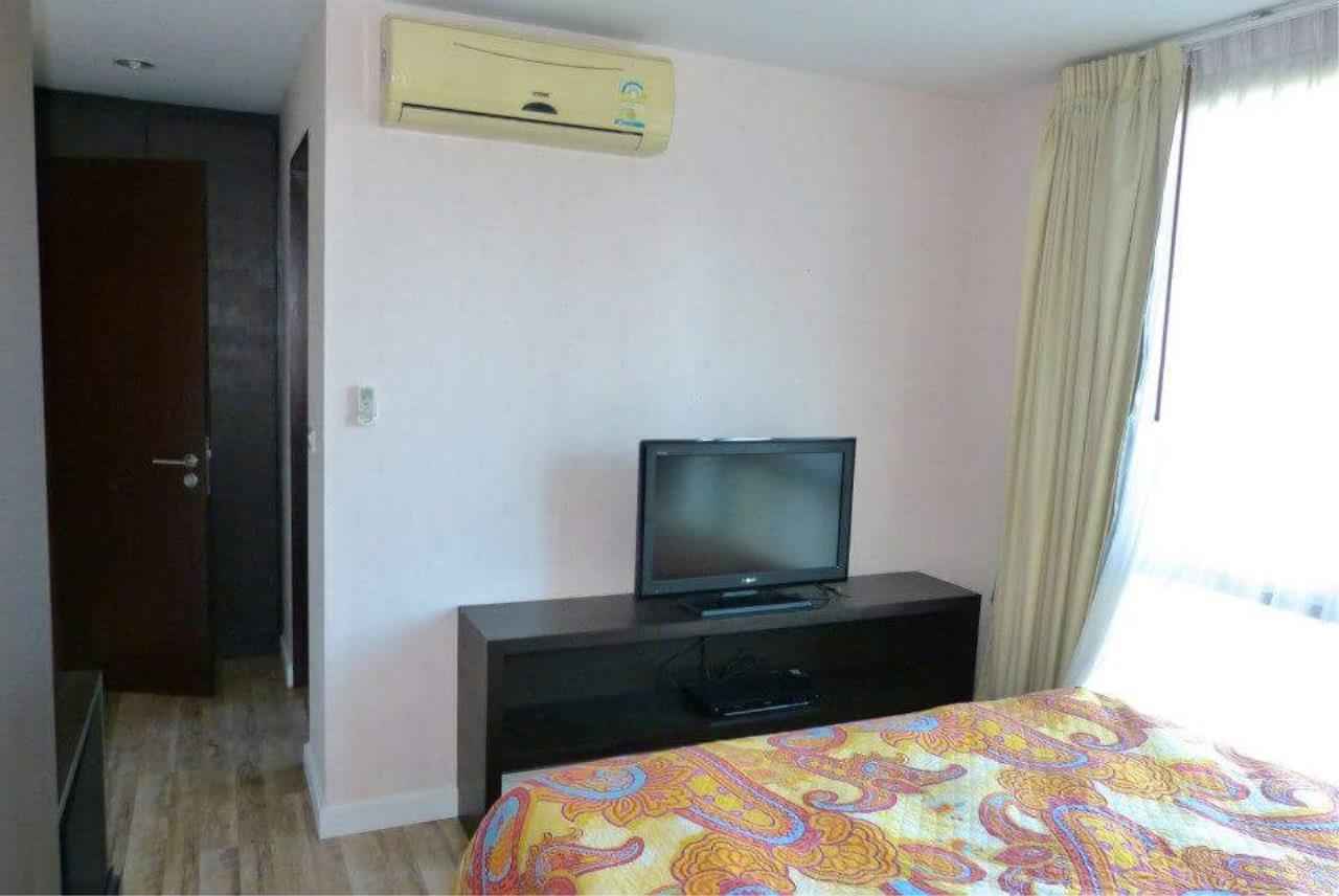 2 Bedrooms, 2 Bathrooms + 1 study 80sqm Click Condo Sukhumvit 65 for Sale 7.2 million THB