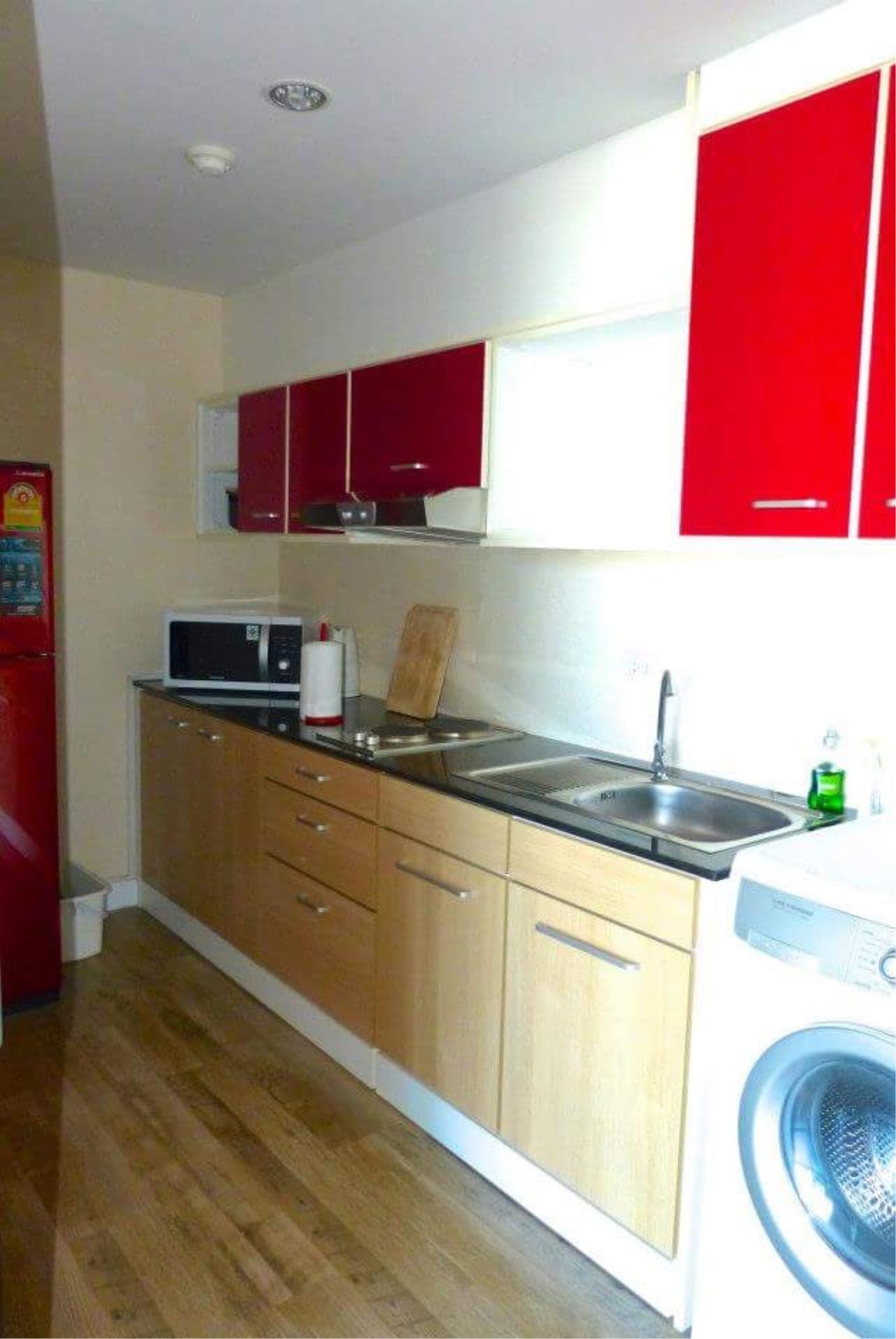 2 Bedrooms, 2 Bathrooms + 1 study 80sqm Click Condo Sukhumvit 65 for Sale 7.2 million THB