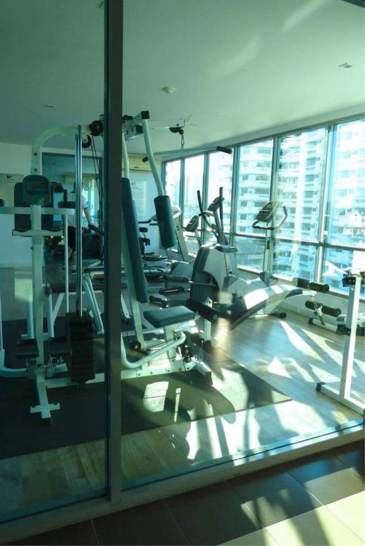 2 Bedrooms, 2 Bathrooms + 1 study 80sqm Click Condo Sukhumvit 65 for Sale 7.2 million THB