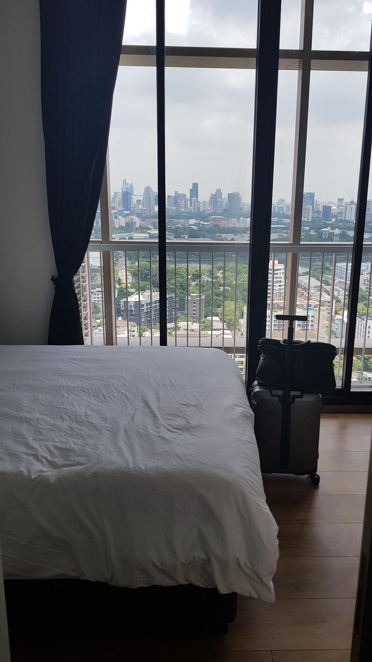 2 Bedrooms, 1 Bathroom 55sqm size Park Origin Sukhumvit 24 For Rent 40,000THB & For Sale 139M