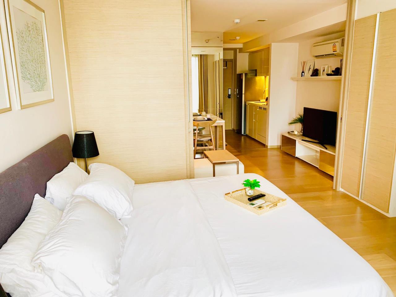 1 Bedroom, 1 Bathroom 38sqm size Liv At 49 for Rent 25,000THB
