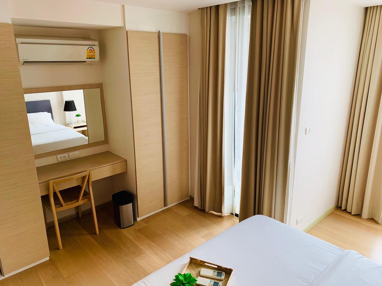 1 Bedroom, 1 Bathroom 38sqm size Liv At 49 for Rent 25,000THB