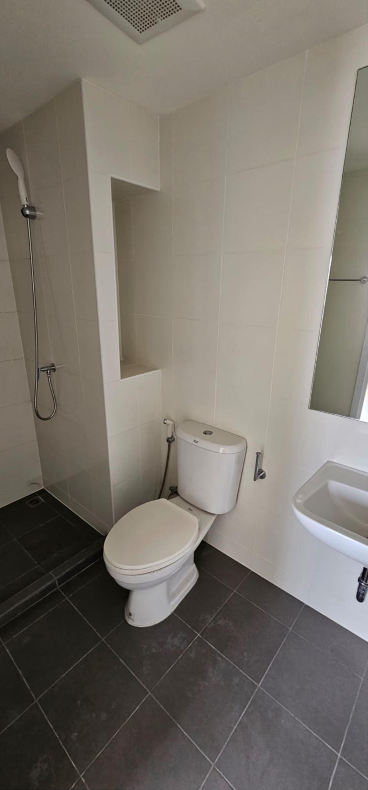 1 Bedroom, 1 Bathroom 28sqm size at Notting Hill Sukhumvit - Praksa for Sale 1.4MTHB