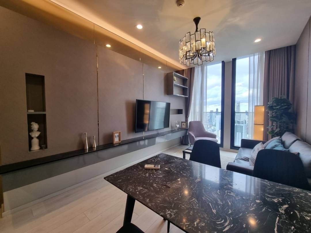 1 Bedroom, 1 Bathroom 50 sqm size at Noble Ploenchit For Rent 50,000THB