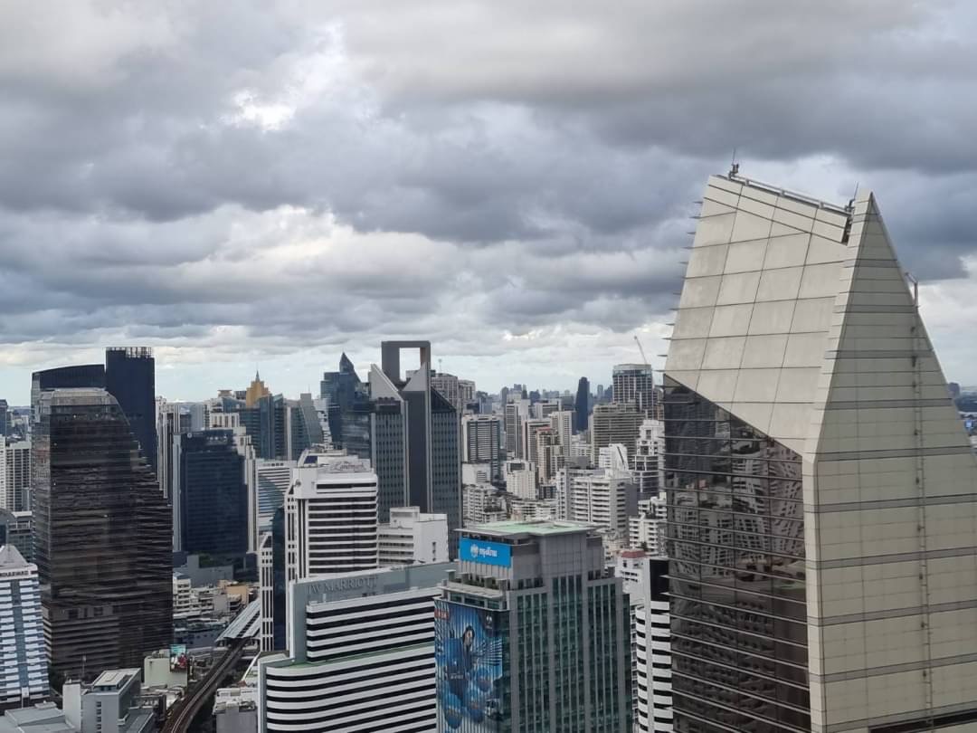 1 Bedroom, 1 Bathroom 50 sqm size at Noble Ploenchit For Rent 50,000THB