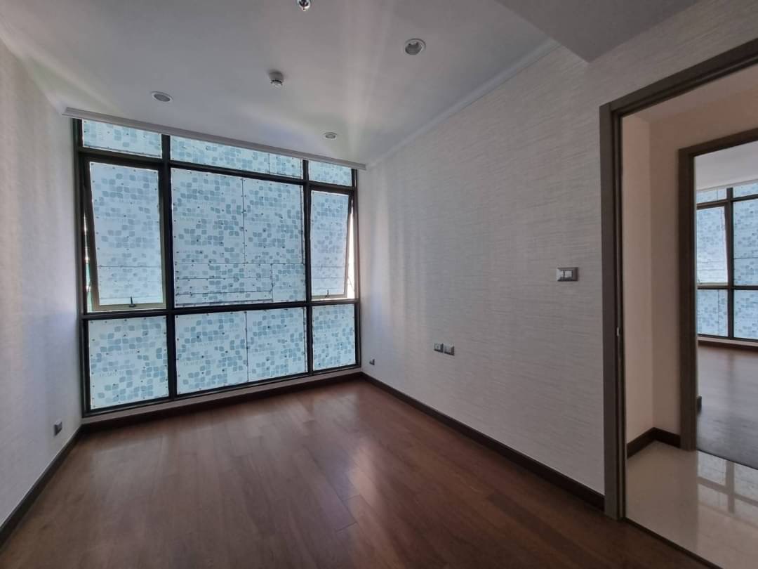 Unfurnished 2 Bedrooms, 2 Bathrooms 85 sqm size at Supalai Oriental Sukhumvit 39 For Rent 36,000THB