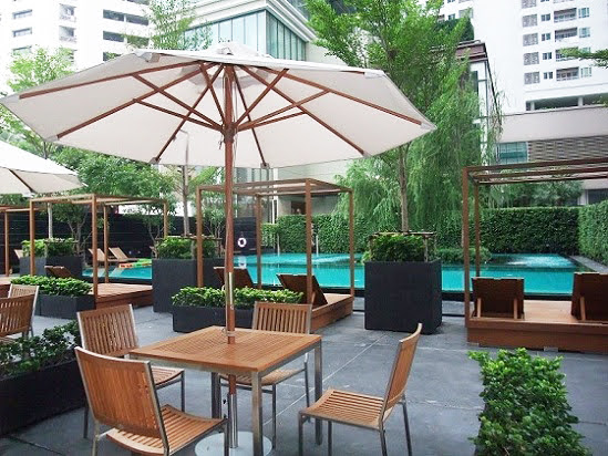 2+1 Bedrooms, 3 Bathrooms 136 sqm size at The Emporio Place - Sukhumvit 24 For Rent 120K THB