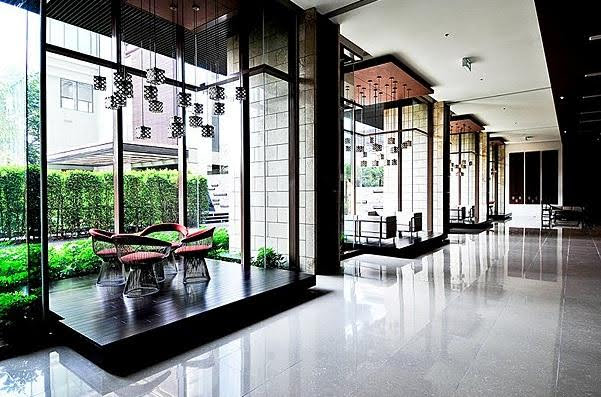 2+1 Bedrooms, 3 Bathrooms 136 sqm size at The Emporio Place - Sukhumvit 24 For Rent 120K THB