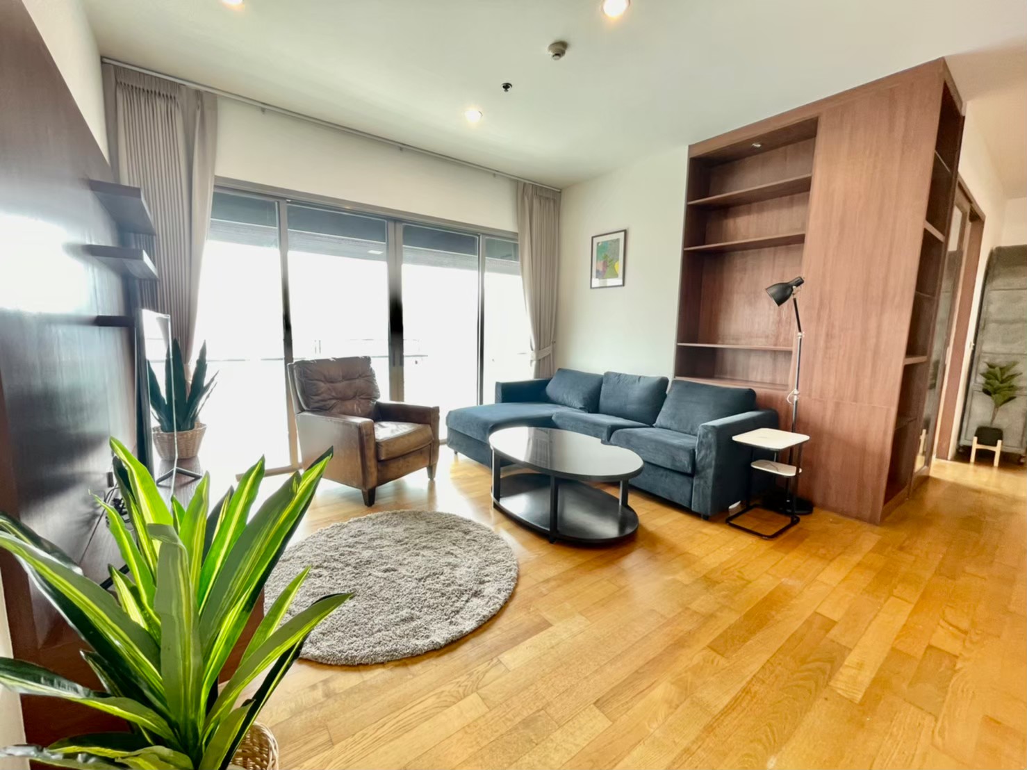 3 Bedrooms, 3 Bathrooms + 1 study room 185 sqm size at The Madison For Rent 110K THB