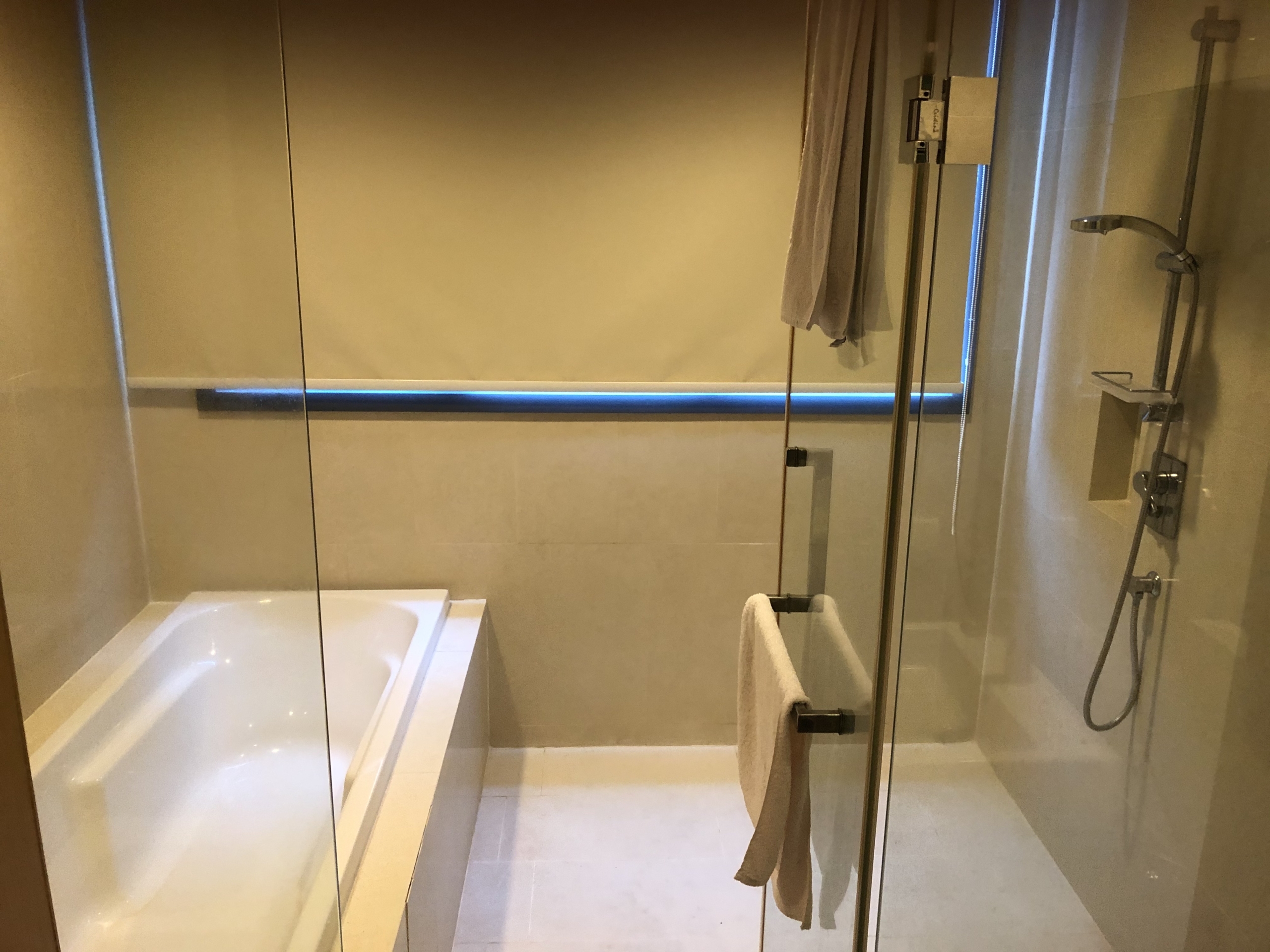 2 bedrooms, 2 bathrooms 110 sqm size Hyde Sukhumvit 13 For Rent