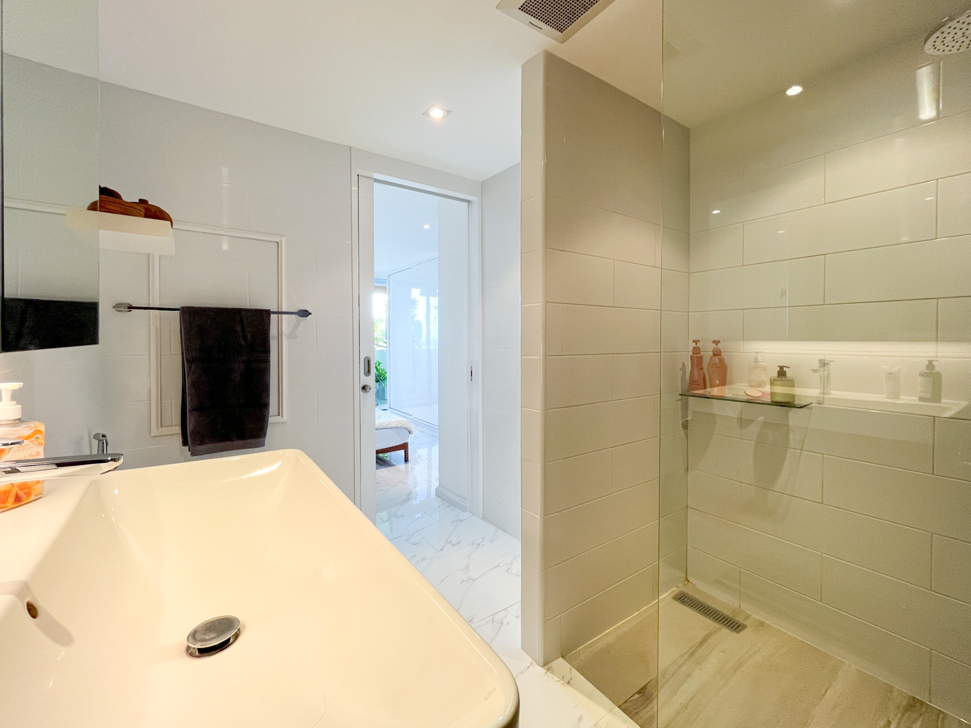 2 Bedrooms, 2 Bathrooms at D.S. Tower 2 Sukhumvit 39 For Rent