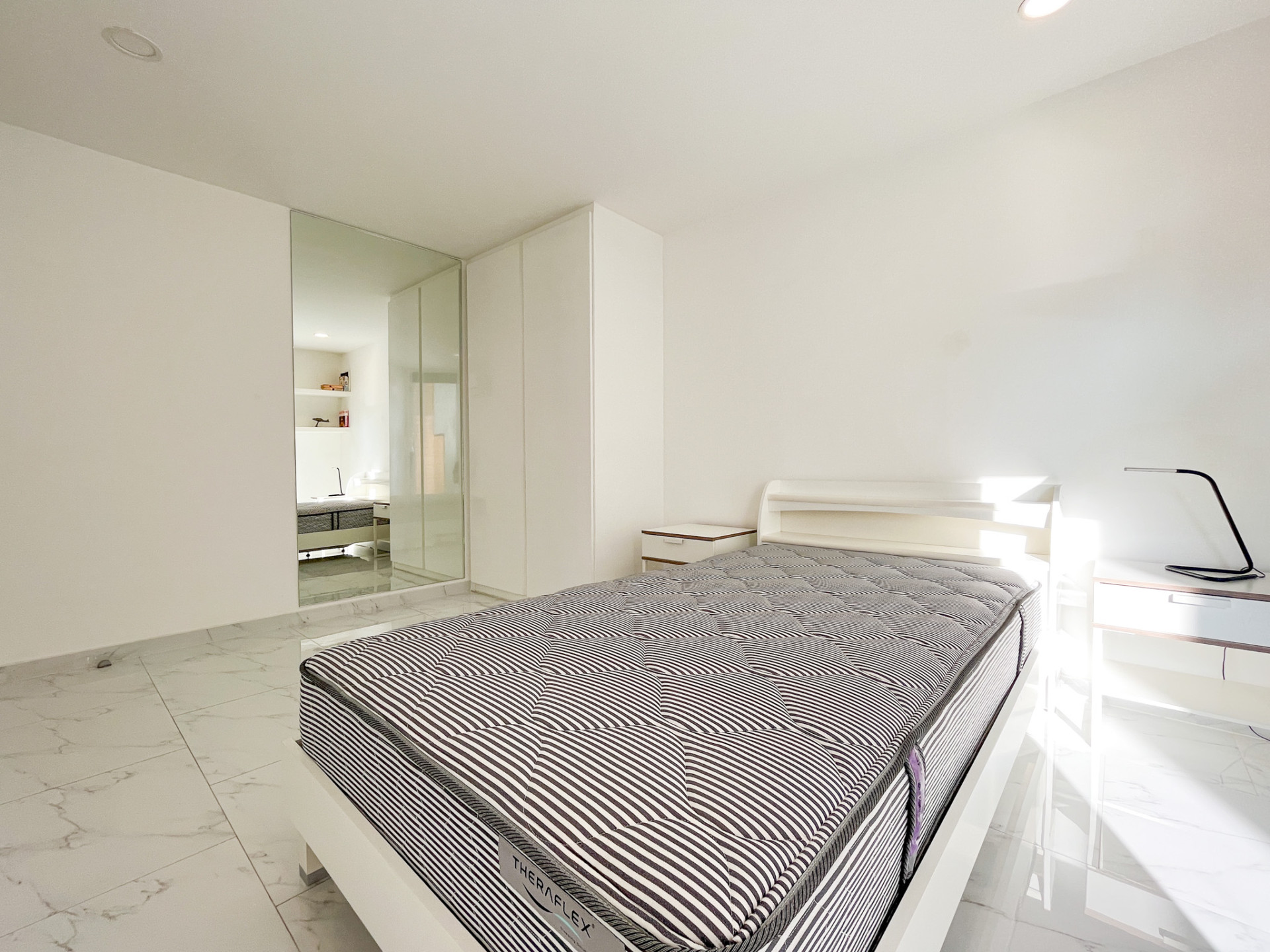 2 Bedrooms, 2 Bathrooms at D.S. Tower 2 Sukhumvit 39 For Rent