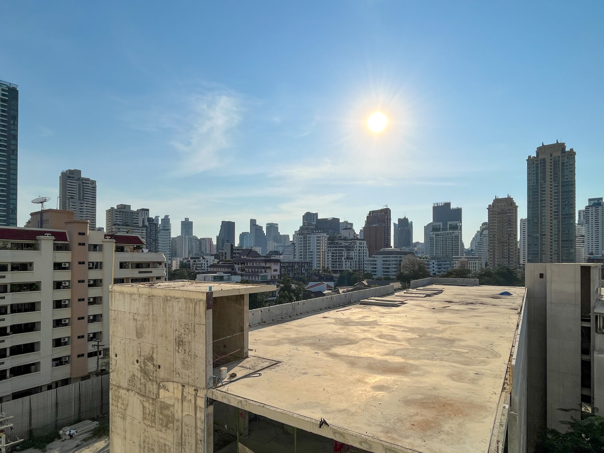 2 Bedrooms, 2 Bathrooms at D.S. Tower 2 Sukhumvit 39 For Rent