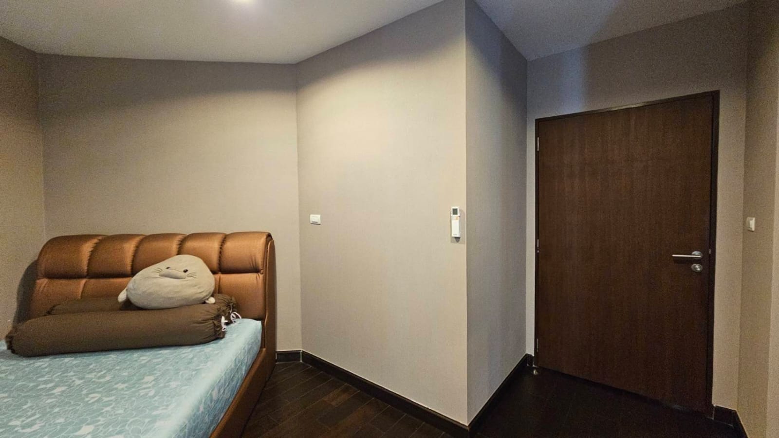 2 bedrooms, 2 Bathrooms 94 sqm at Sathorn Gardens For Rent 40KTBH