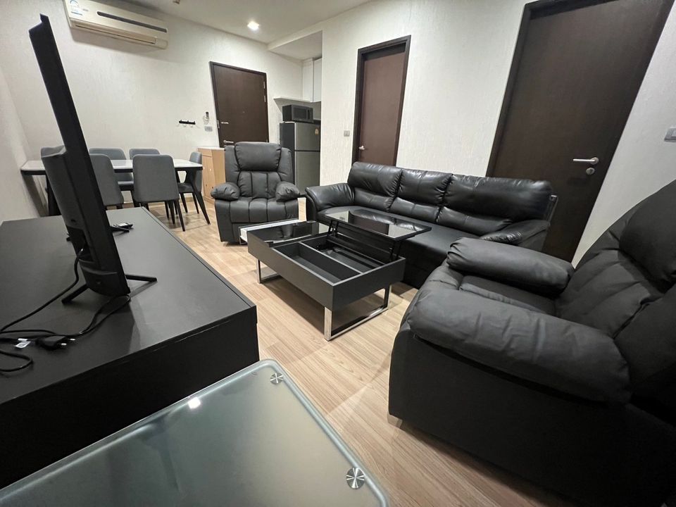 1 bedroom, 1 bathroom 52 sqm at Sky Walk Condominium For Rent 25,000 Baht/Month