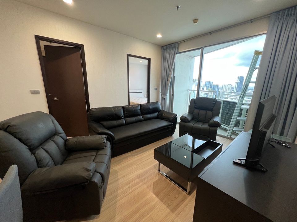 1 bedroom, 1 bathroom 52 sqm at Sky Walk Condominium For Rent 25,000 Baht/Month