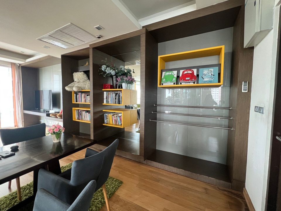 1 bedroom, 1 bathroom 52 sqm at Sky Walk Condominium For Rent 25,000 Baht/Month
