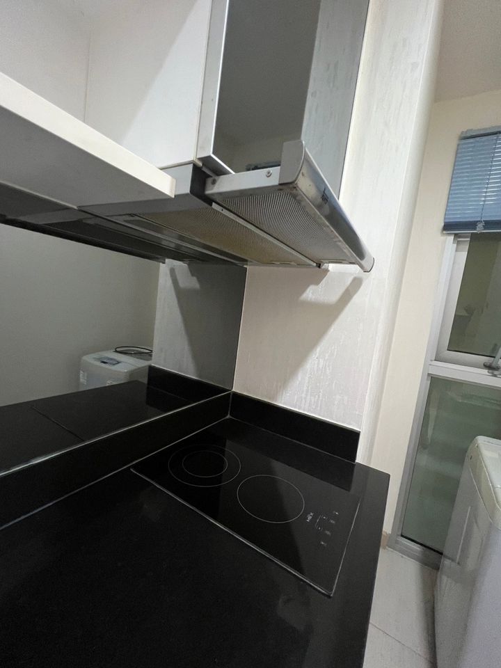 1 bedroom, 1 bathroom 52 sqm at Sky Walk Condominium For Rent 25,000 Baht/Month