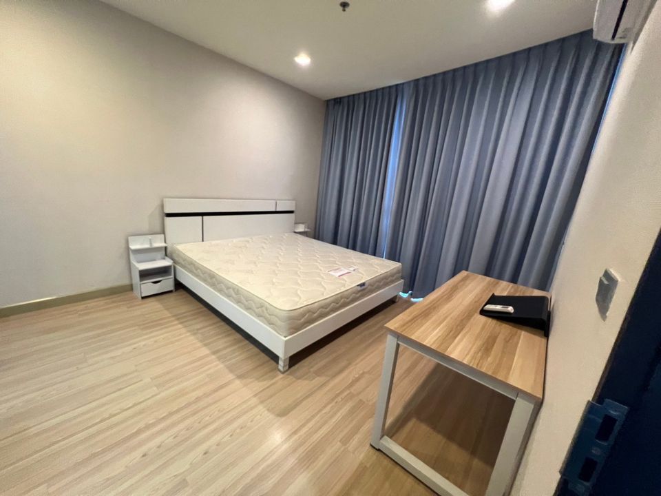 1 bedroom, 1 bathroom 52 sqm at Sky Walk Condominium For Rent 25,000 Baht/Month
