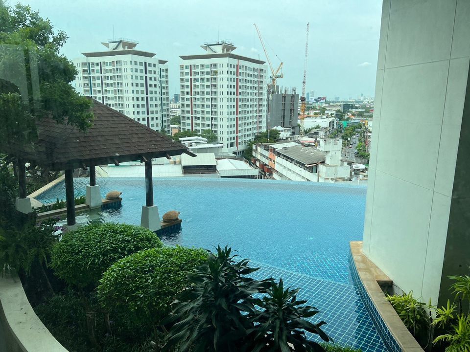 1 bedroom, 1 bathroom 52 sqm at Sky Walk Condominium For Rent 25,000 Baht/Month
