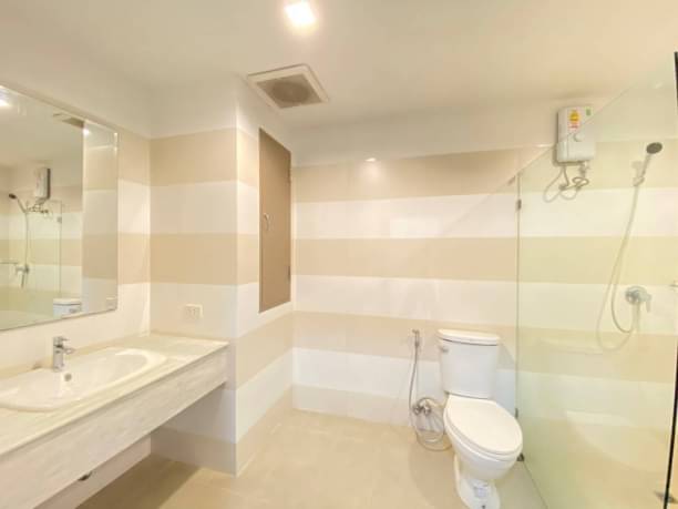 3 Bedroom, 3 Bathroom 257 sqm size at D.S. Tower 1