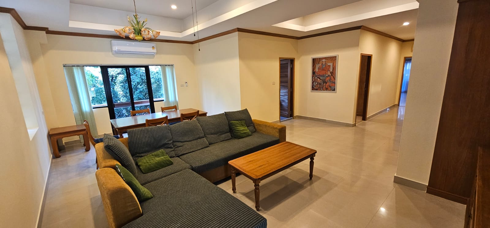 3 Bedrooms, 3 Bathrooms 200 sqm size at El Patio For Rent